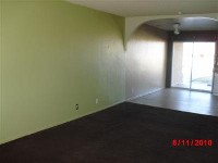 Large apartment with garage 25