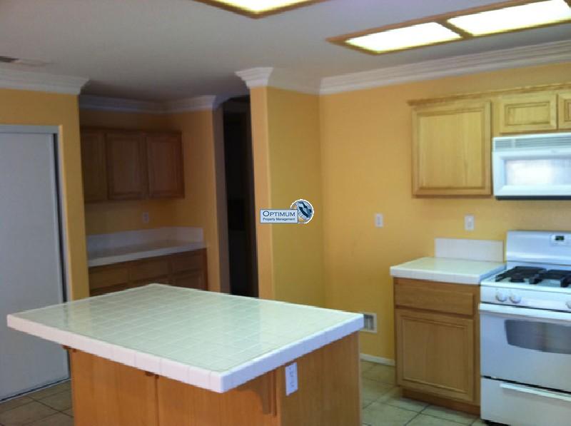 4 bed, 2 bath in Victorville 13
