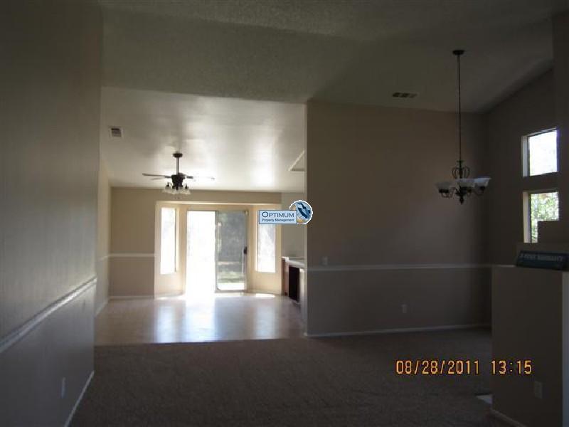 Great location, spacious layout featuring 5 bedrooms! 5