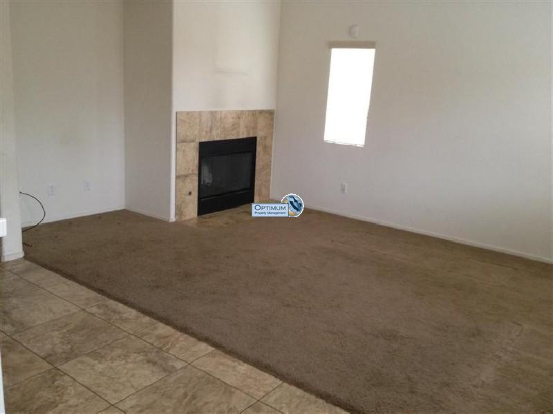 Great 4 bed 3 bath home in adelanto 9